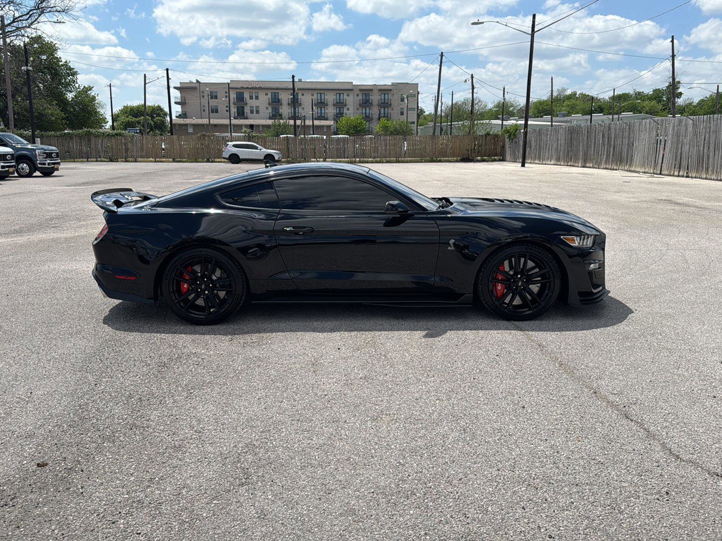 Used 2022 Ford Mustang Shelby GT500 w/ Technology Package image 8