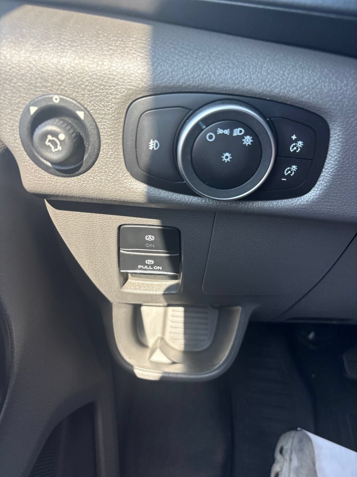 Used 2024 Ford Transit 250 Low Roof w/ Exterior Upgrade Package RWD image 17