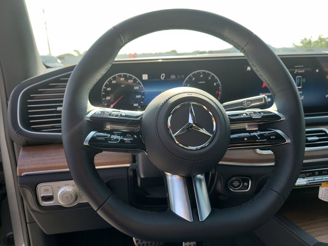 New 2026 Mercedes-Benz GLS 580 4MATIC image 29