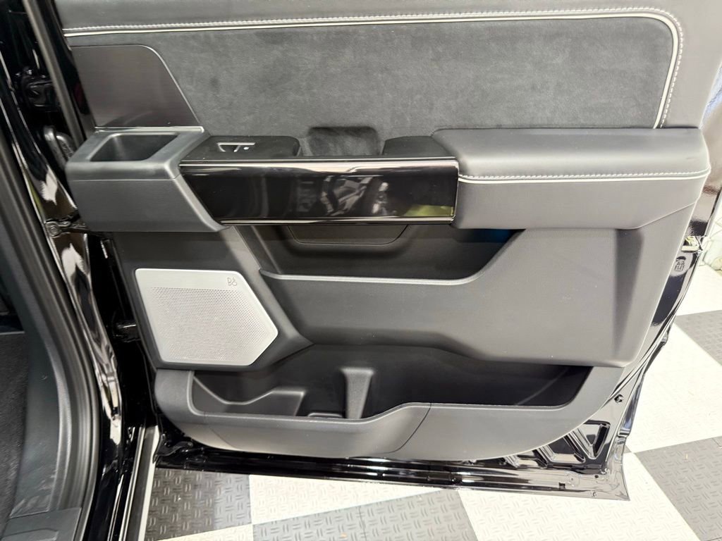 New 2025 Ford F150 Lightning Platinum AWD/4WD image 26