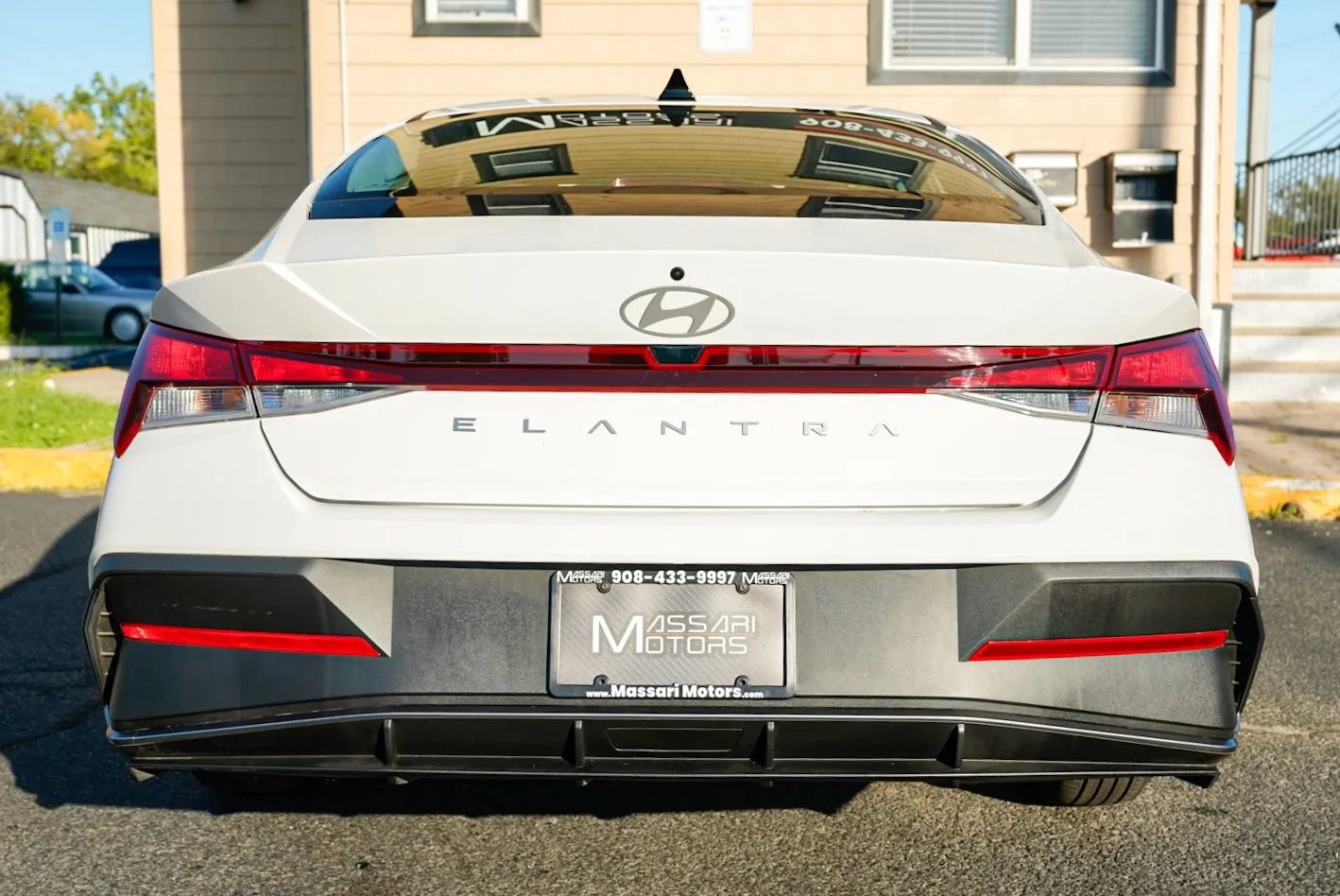 Used 2025 Hyundai Elantra SE FWD image 6