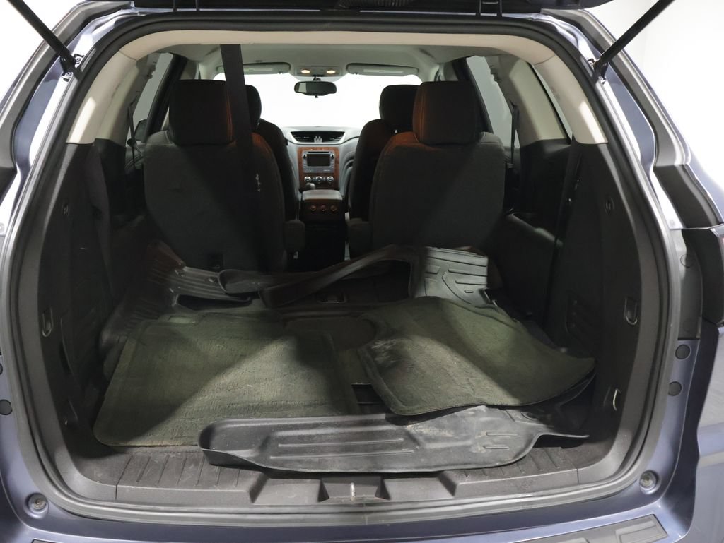 Used 2014 Chevrolet Traverse LT w/ All-Star Edition FWD image 4