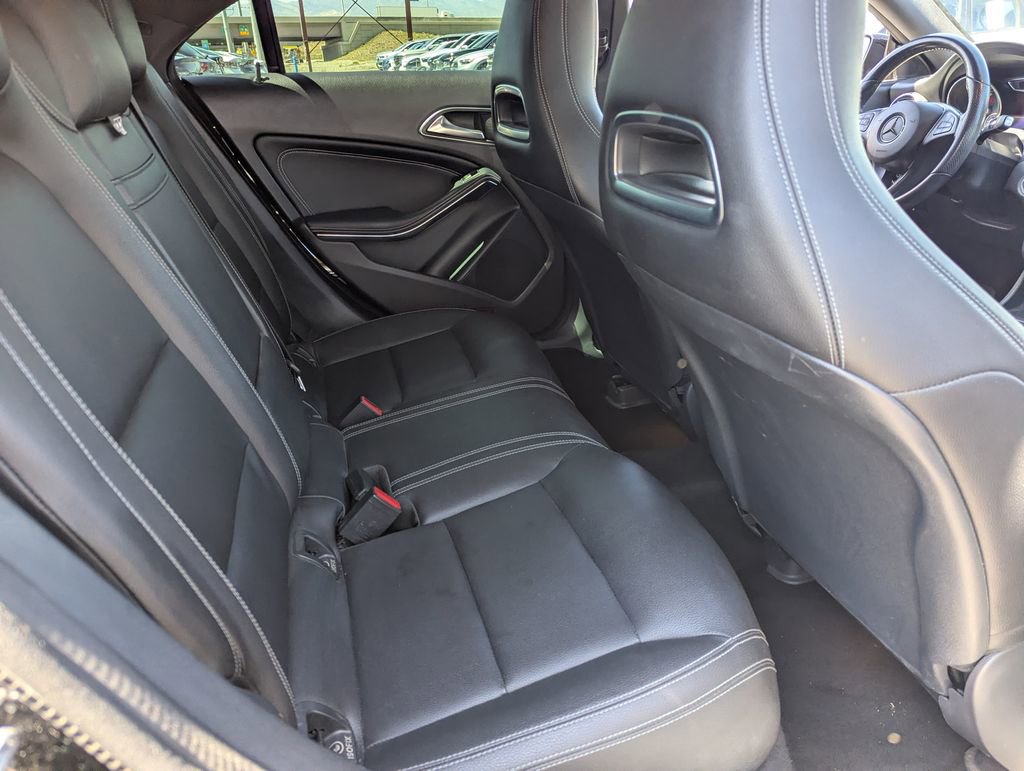 Used 2019 Mercedes-Benz CLA 250 4MATIC image 30