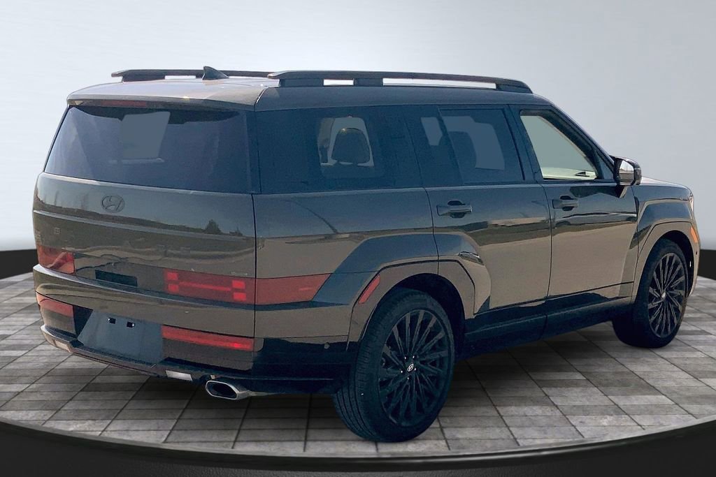 Used 2025 Hyundai Santa Fe Calligraphy image 5