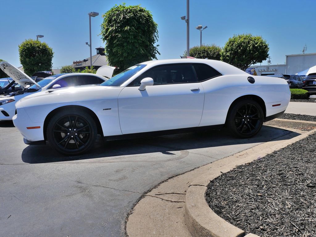 Used 2016 Dodge Challenger R/T Plus RWD image 4