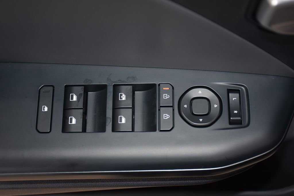 New 2025 Kia K4 LXS image 23