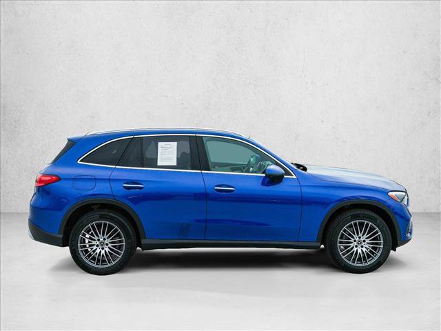 Certified 2026 Mercedes-Benz GLC 300 4MATIC image 4