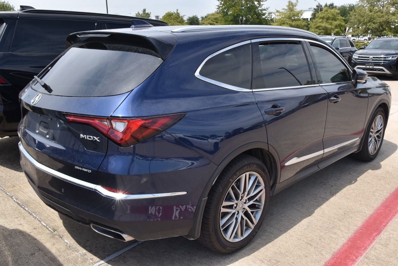 Used 2024 Acura MDX w/ Advance Package AWD/4WD image 5