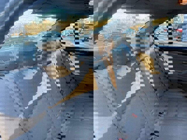 Used 2011 BMW 535i Sedan image 18