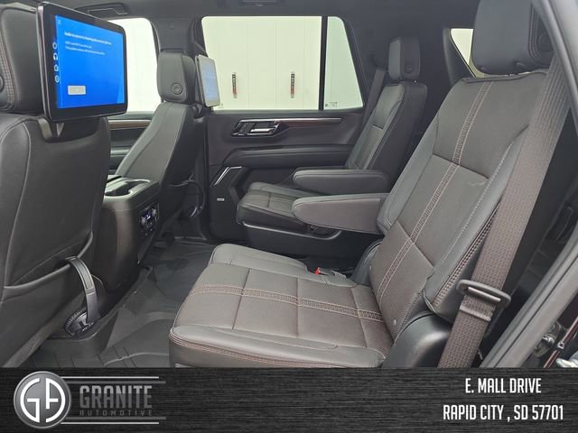 Used 2025 Chevrolet Tahoe High Country AWD/4WD image 25
