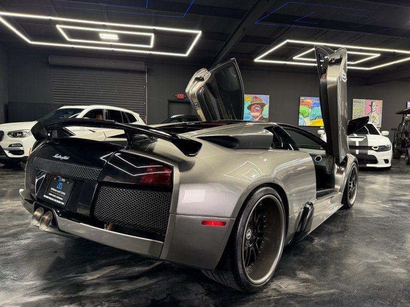 Used 2003 Lamborghini Murcielago Coupe AWD/4WD image 5