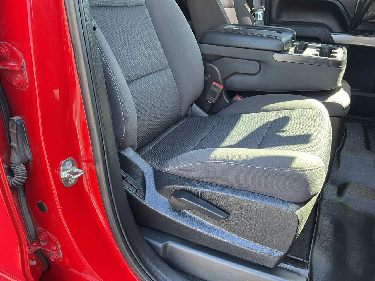 Used 2016 Chevrolet Silverado 1500 LT w/ All Star Edition image 27