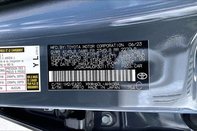Used 2023 Toyota Prius XLE FWD image 16
