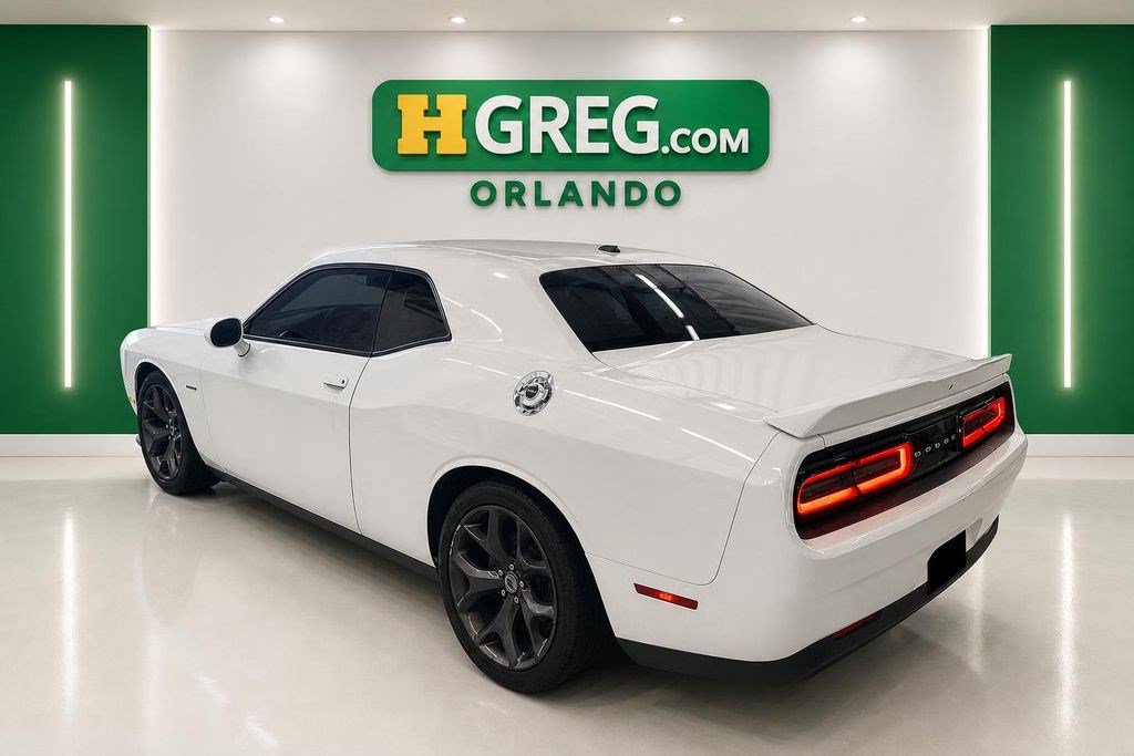 Used 2019 Dodge Challenger R/T RWD image 2