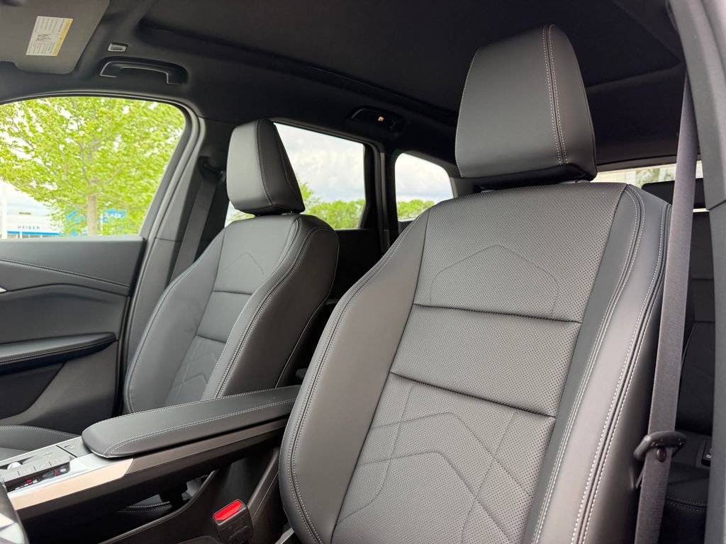 New 2026 BMW X1 xDrive28i w/ Technology Package AWD/4WD image 5