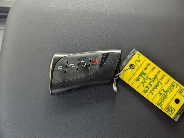 Used 2025 Lexus GX 550 w/ Cold Area Package AWD/4WD image 29