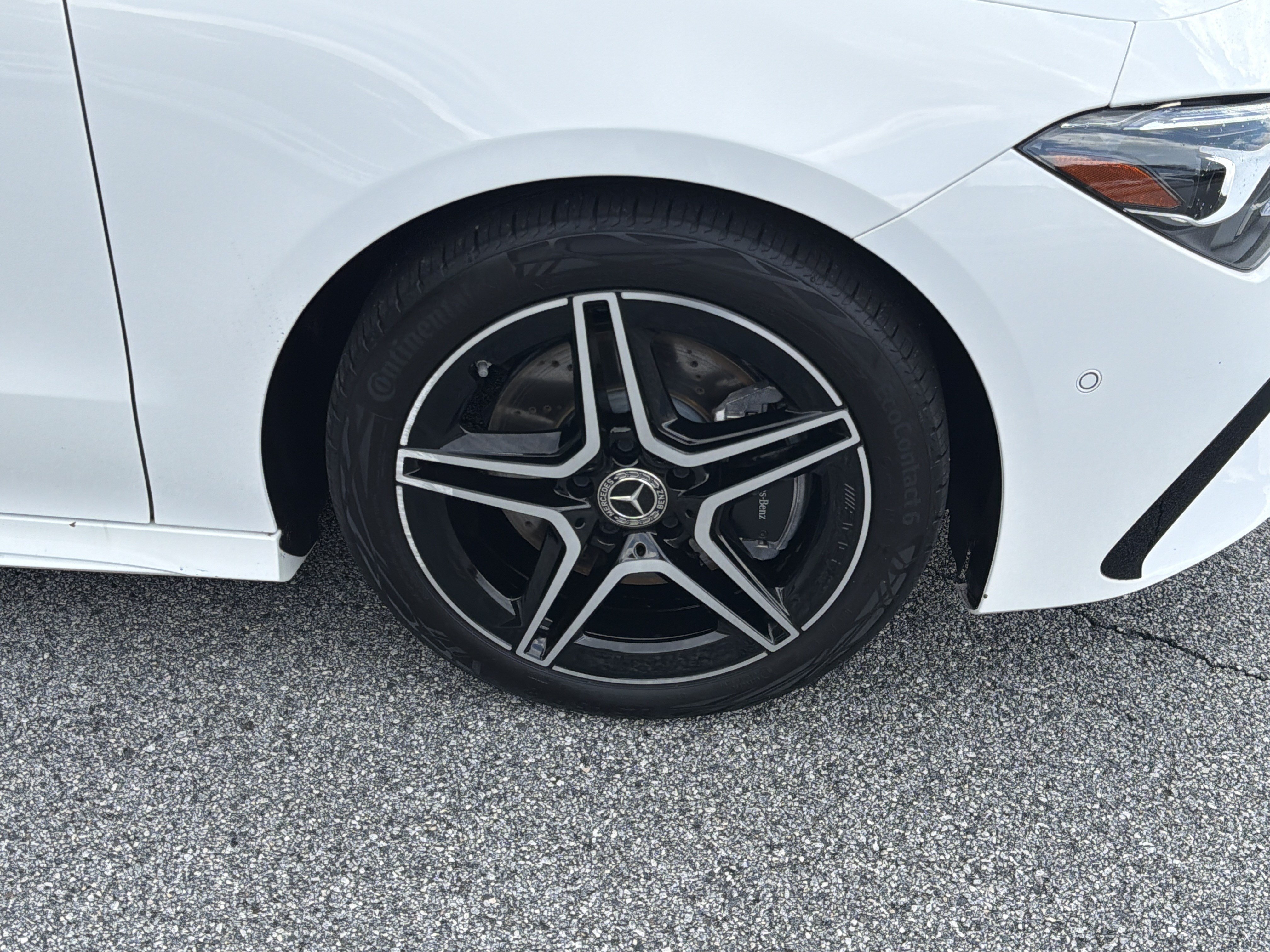 Used 2025 Mercedes-Benz CLA 250 4MATIC image 14