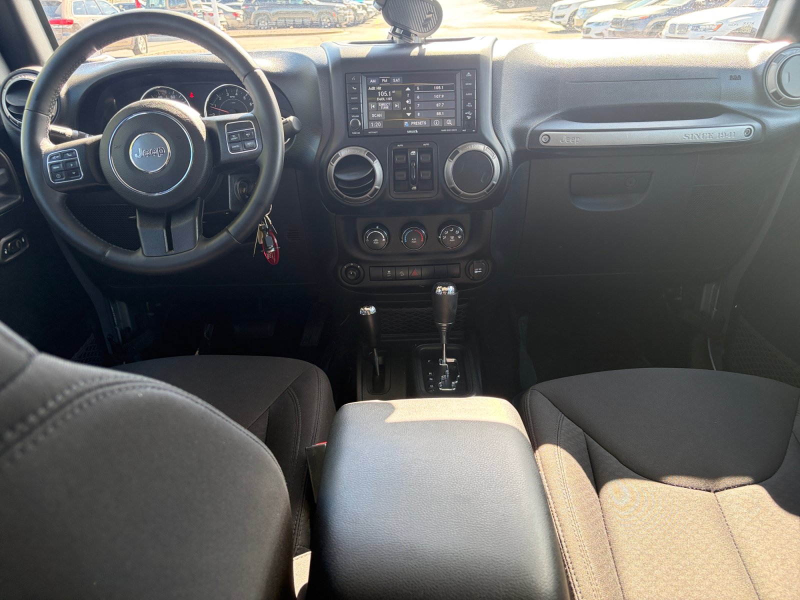 Used 2015 Jeep Wrangler Unlimited Sport w/ Quick Order Package 24S AWD/4WD image 17