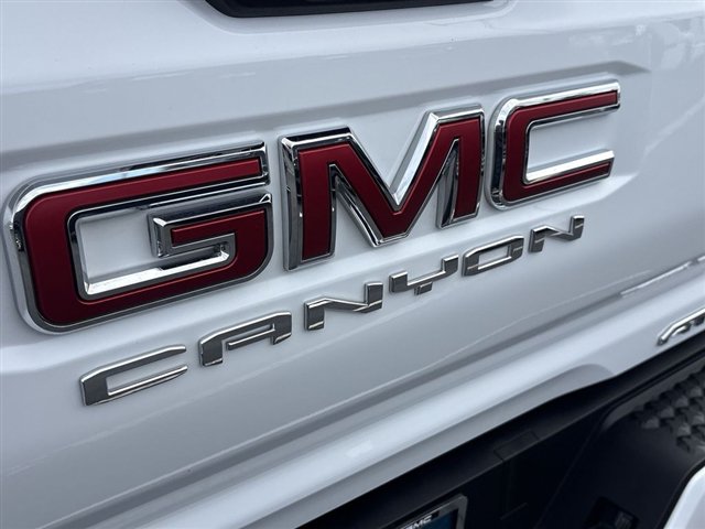 Certified 2026 GMC Canyon AT4 w/ Technology Plus Package AWD/4WD image 32