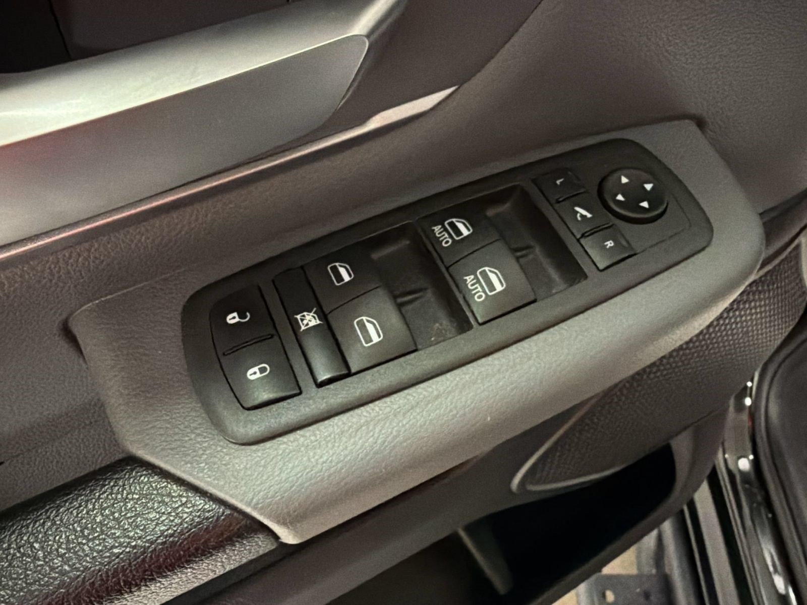 Used 2023 RAM 1500 Big Horn AWD/4WD image 27
