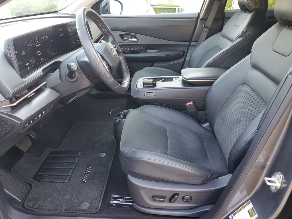 Used 2025 Nissan Ariya FWD image 20
