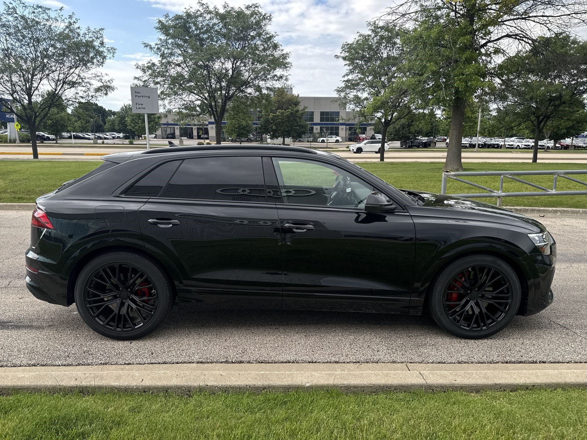 New 2026 Audi SQ8 Prestige AWD/4WD image 37