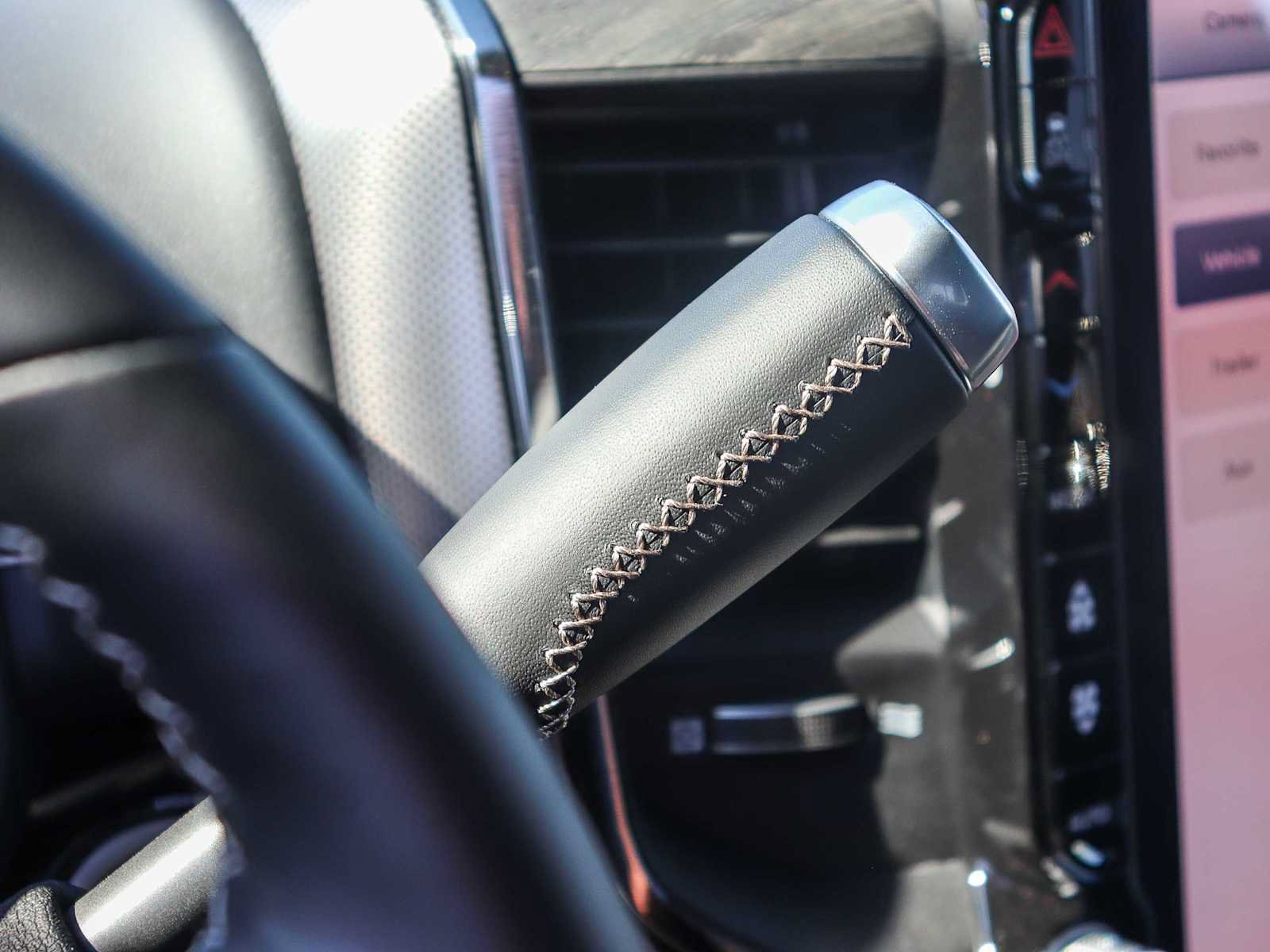 New 2026 RAM 3500 Limited AWD/4WD image 18