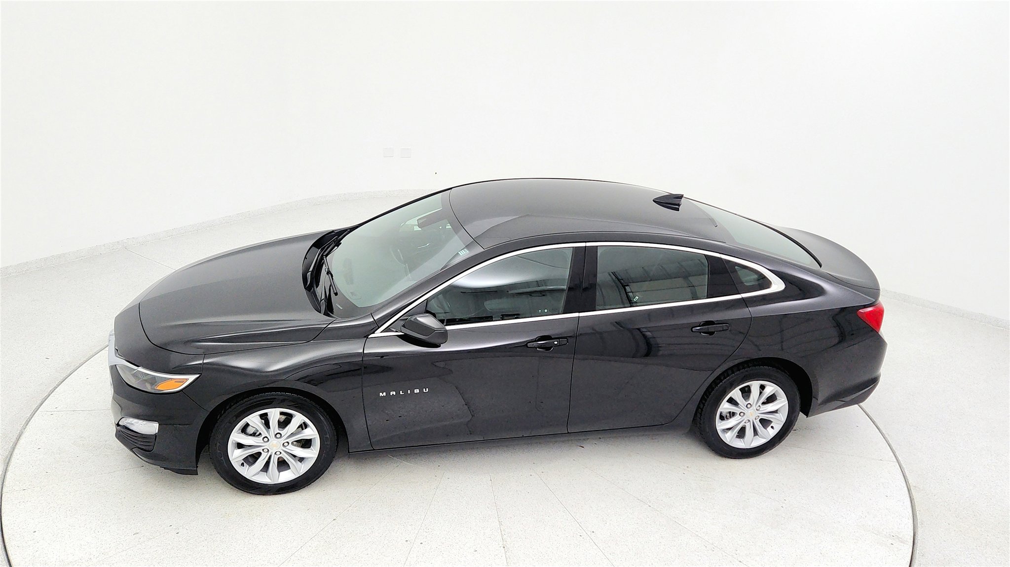 Used 2025 Chevrolet Malibu LT image 32