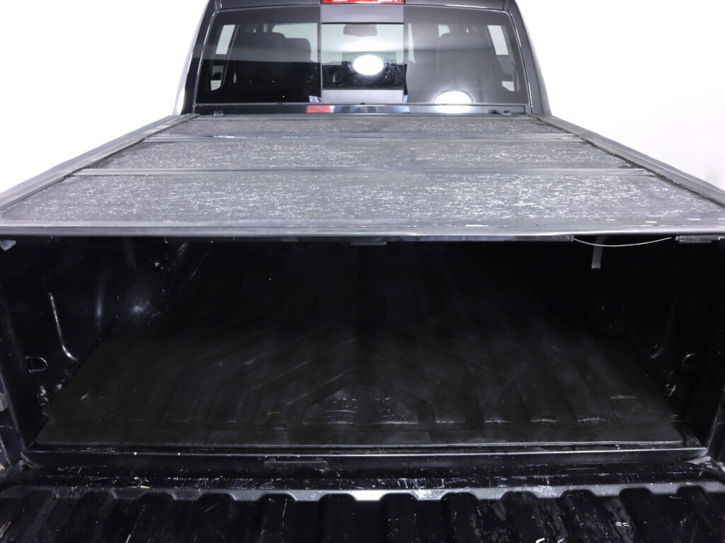 Used 2018 RAM 1500 Sport image 36