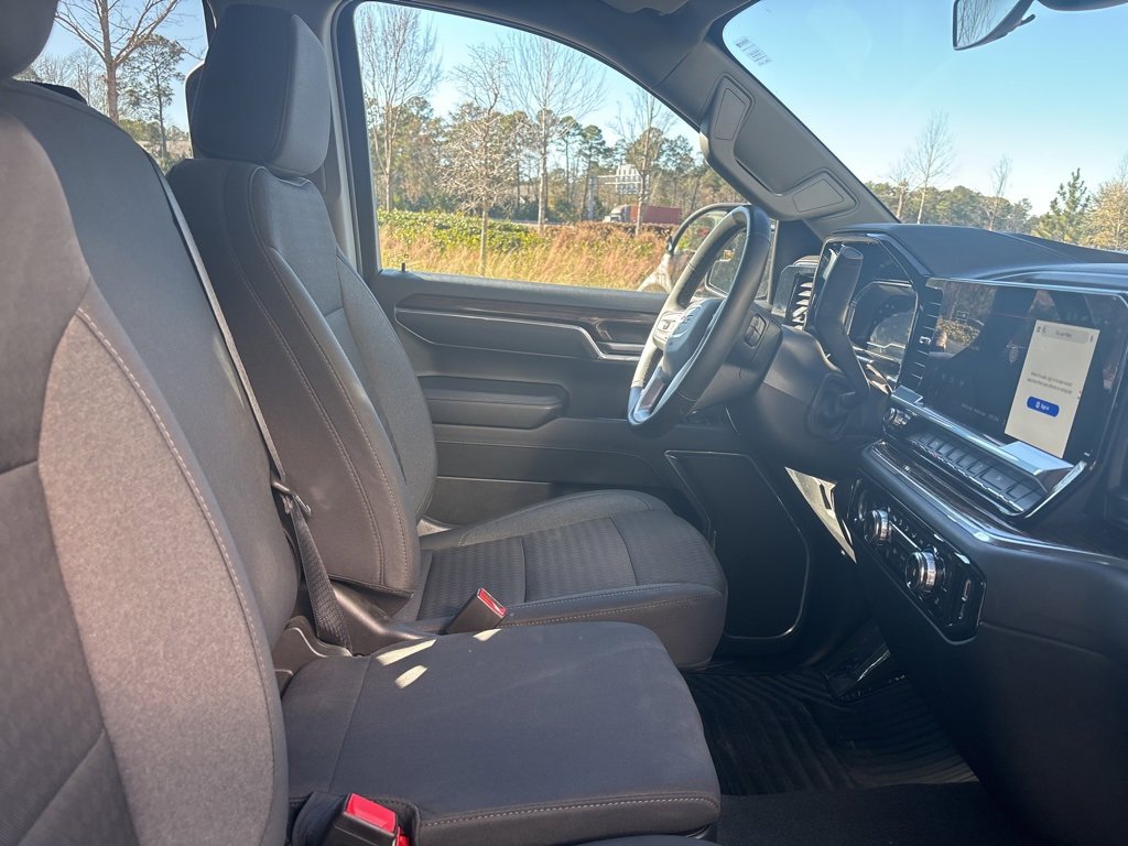 Used 2024 GMC Sierra 1500 Elevation image 30