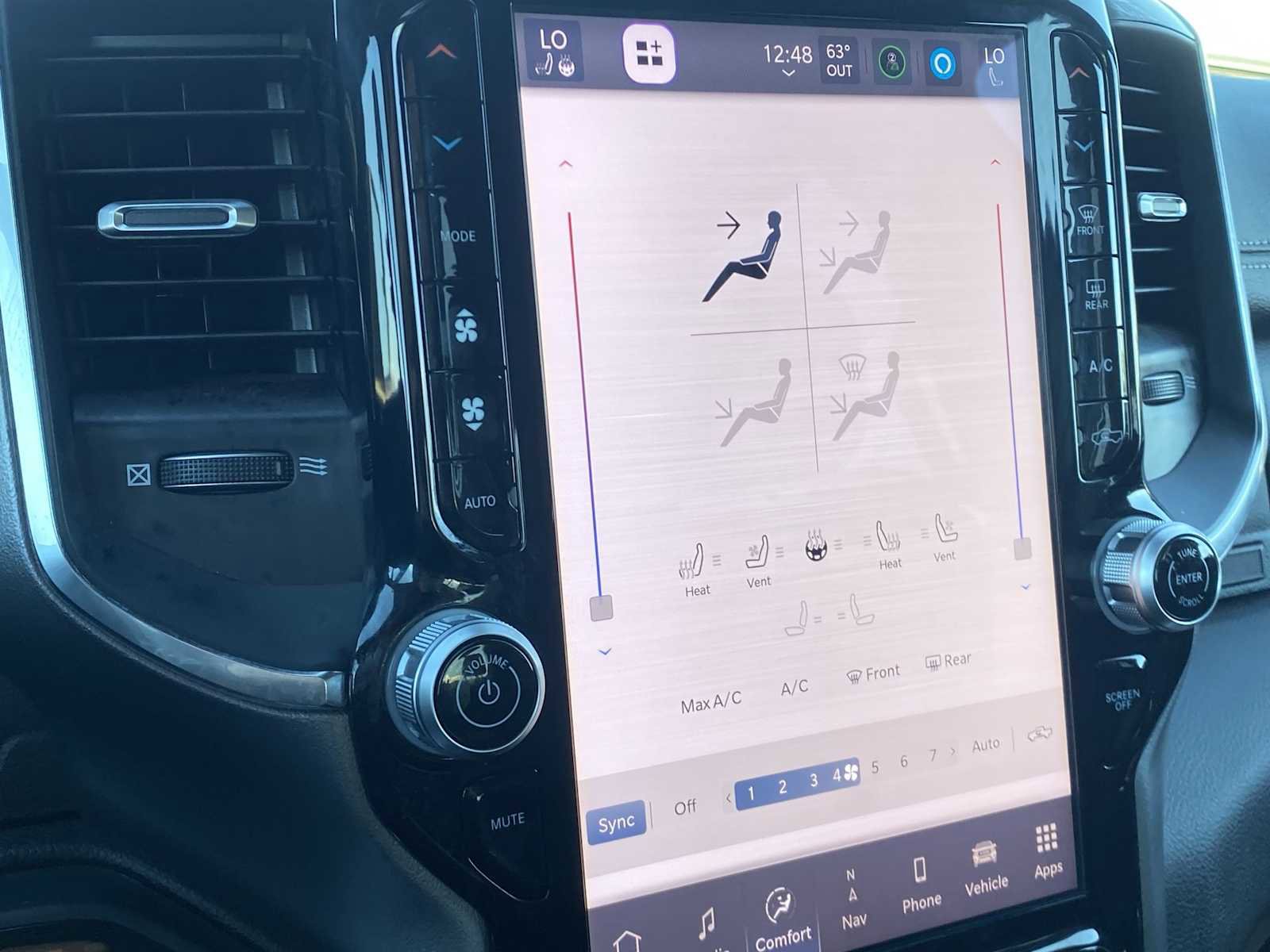 Used 2025 RAM 1500 Laramie w/ Sport Appearance Package image 27