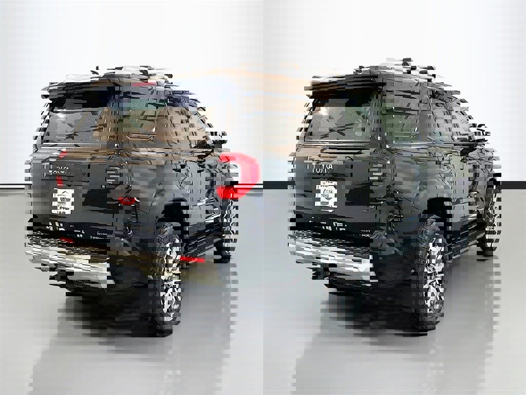 New 2025 Toyota 4Runner Limited image 4
