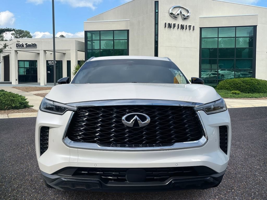 Used 2025 INFINITI QX60 Luxe image 2