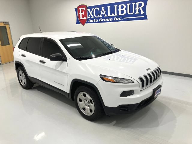 Used 2017 Jeep Cherokee Sport w/ Trailer Tow Group AWD/4WD image 36