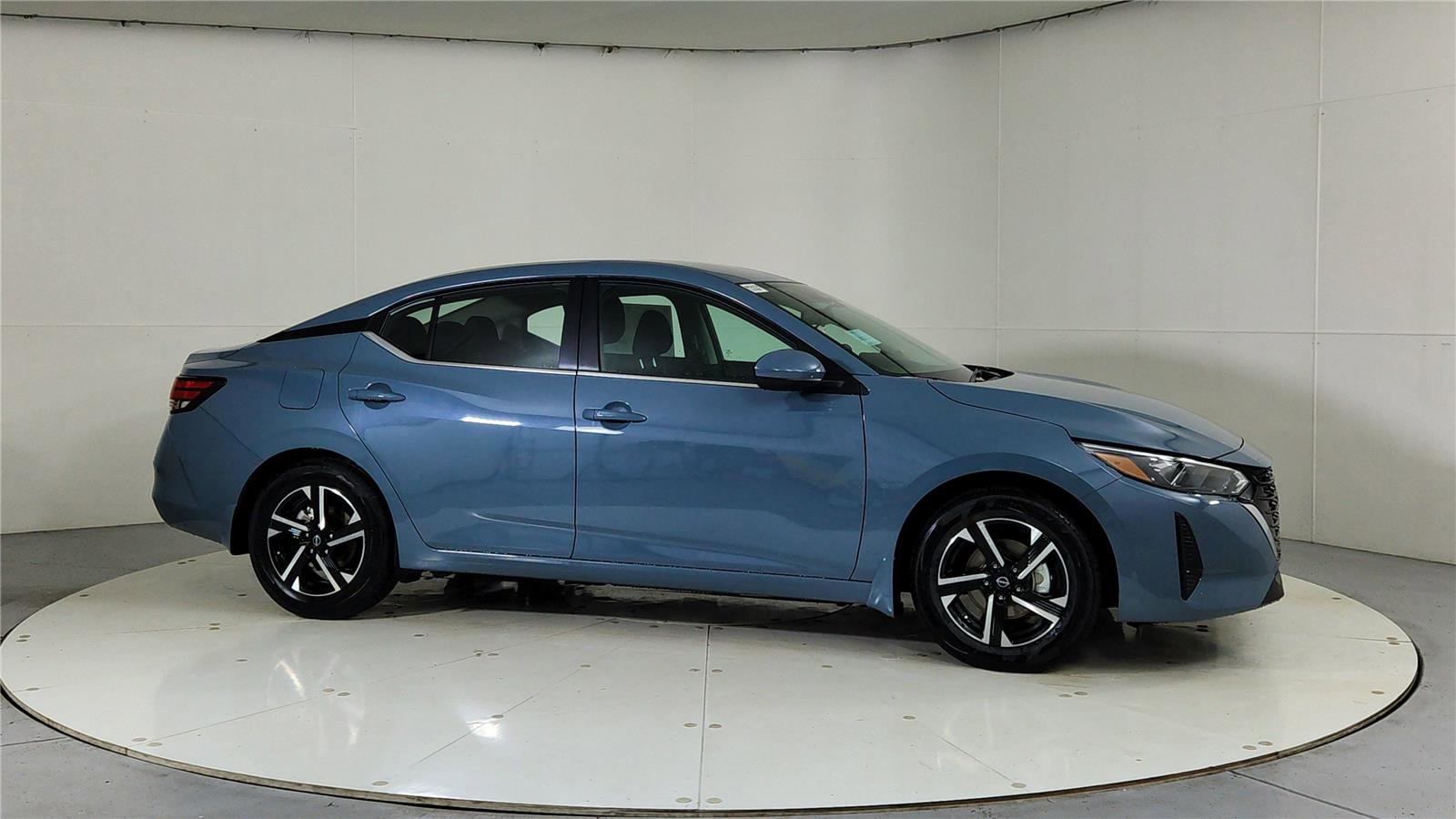 New 2025 Nissan Sentra SV w/ All-Weather Package image 8