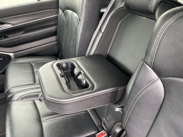 Used 2023 Jeep Wagoneer Series III w/ Preferred Equipment Group image 39