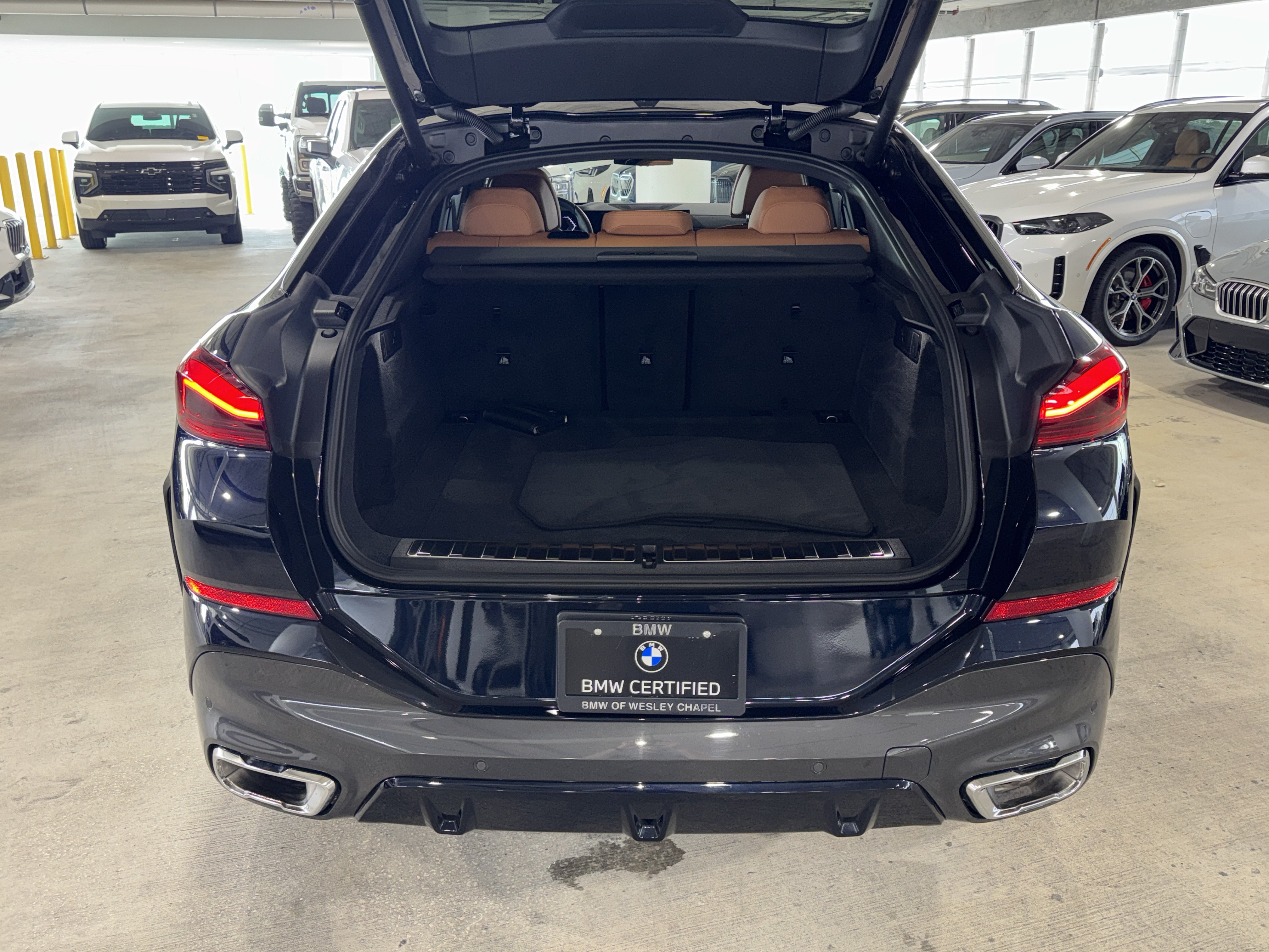 Certified 2026 BMW X6 xDrive40i AWD/4WD image 13