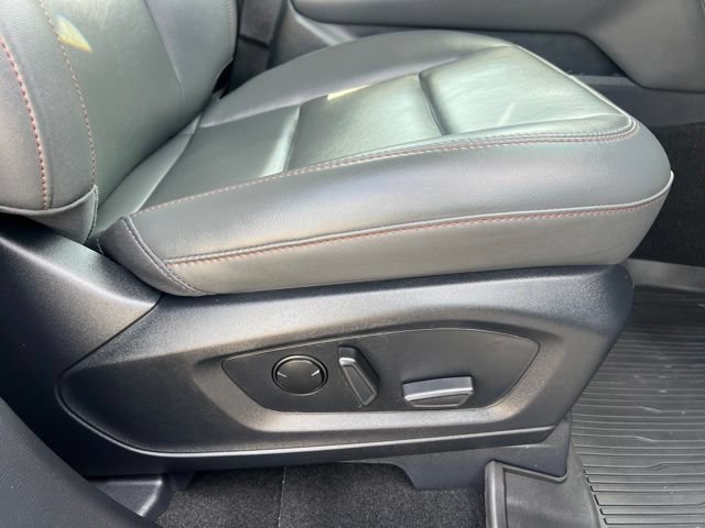 Used 2025 Ford Explorer Active w/ Active Comfort Package AWD/4WD image 12