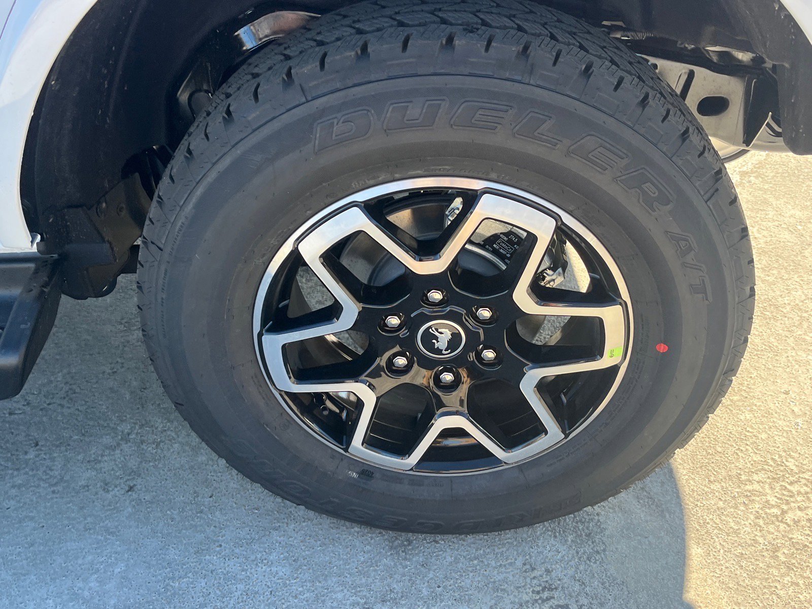 New 2025 Ford Bronco Outer Banks image 20