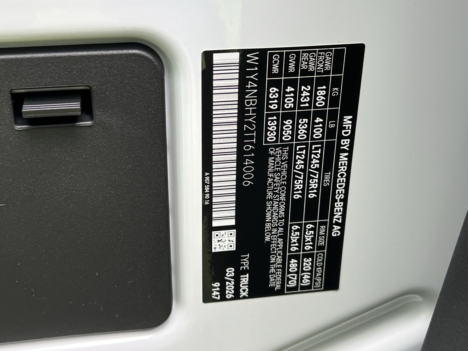 New 2026 Mercedes-Benz Sprinter 2500 image 43