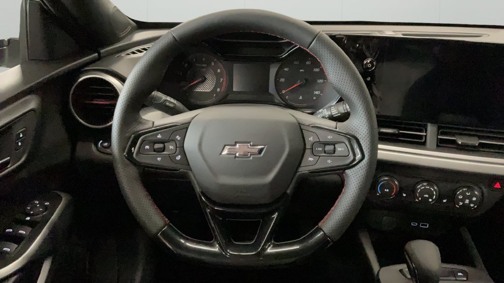 New 2026 Chevrolet Trax RS w/ Driver Confidence Package FWD image 35