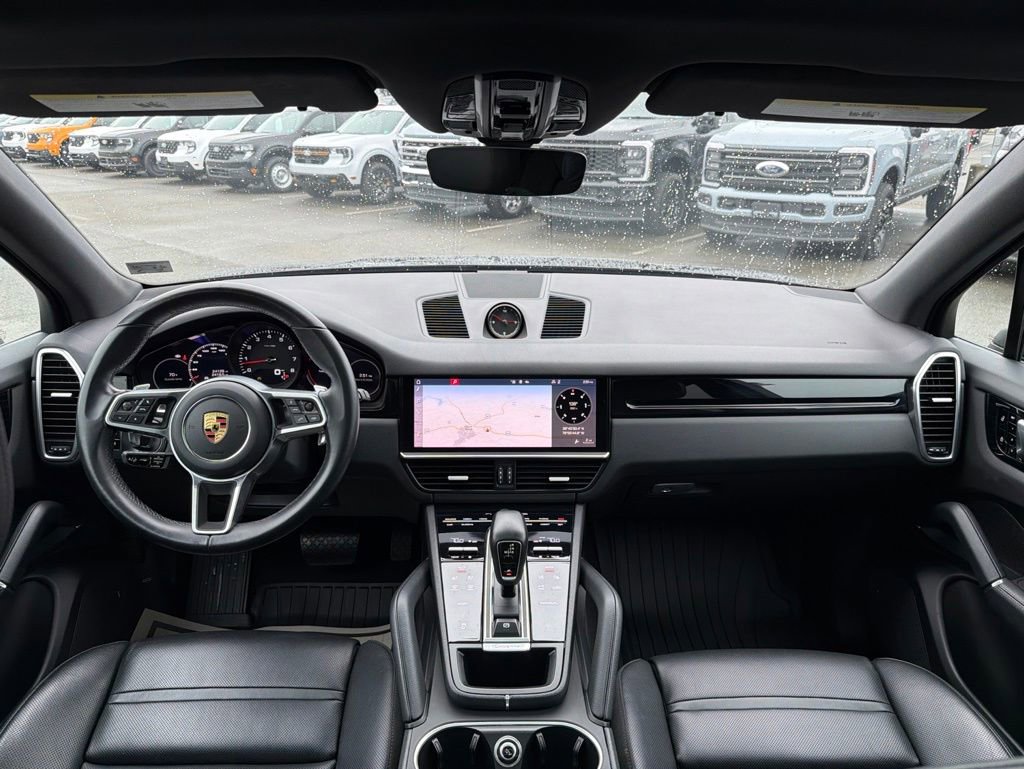 Used 2021 Porsche Cayenne AWD/4WD image 24
