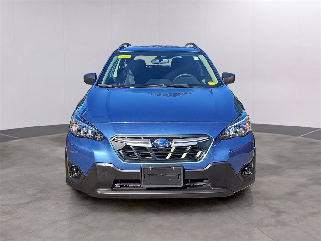 Used 2021 Subaru Crosstrek 2.0i image 2