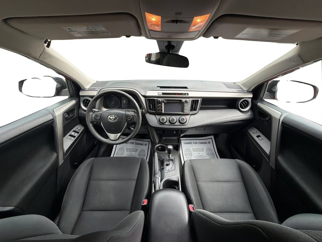 Used 2017 Toyota RAV4 LE FWD image 21