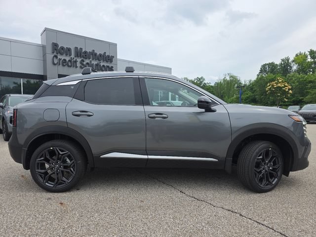 New 2026 Nissan Kicks SR AWD/4WD image 16