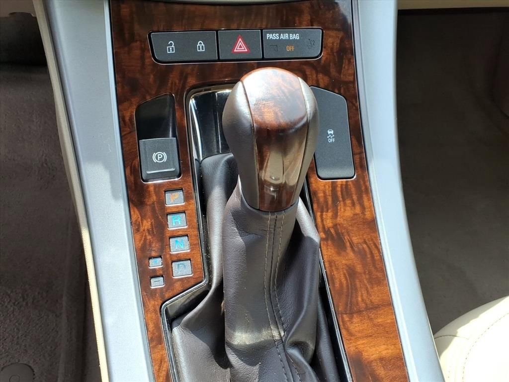 Used 2010 Buick LaCrosse CXL image 8