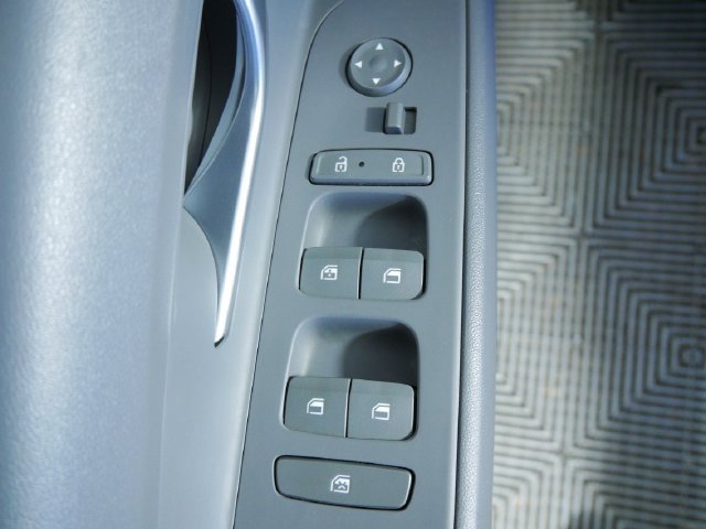 Used 2024 Hyundai Elantra SEL FWD image 21
