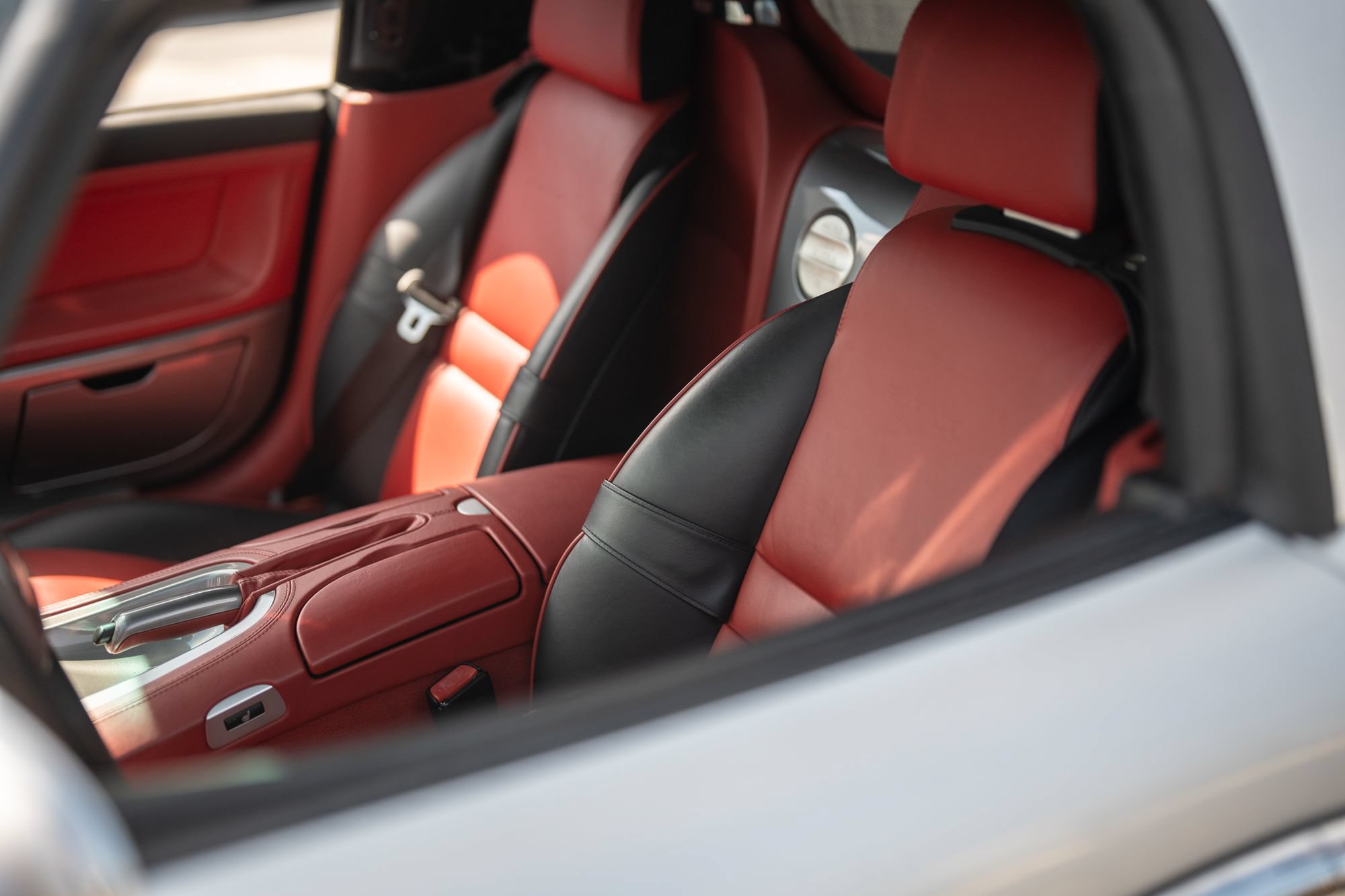 Used 2003 BMW Z8 RWD image 34
