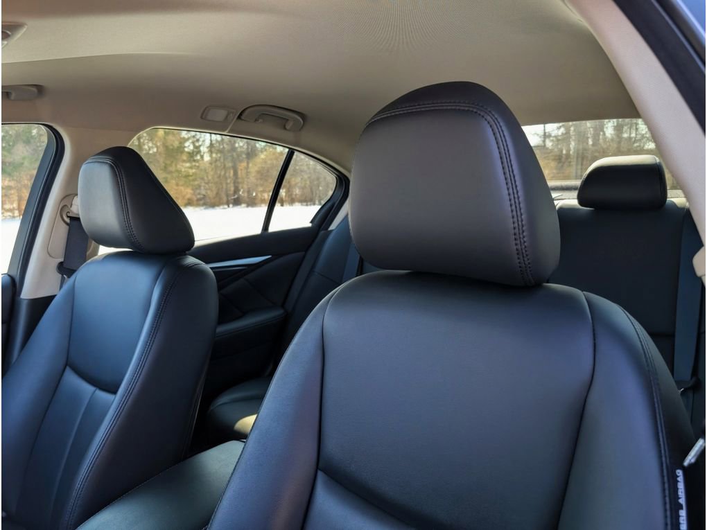 Used 2022 INFINITI Q50 PURE image 16