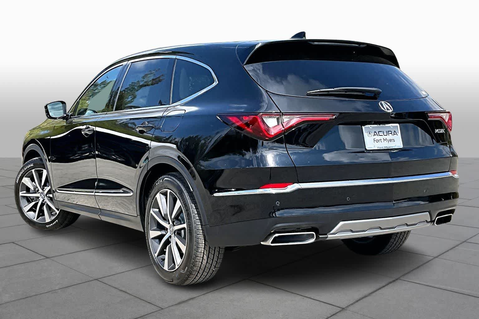 Certified 2026 Acura MDX w/ Technology Package FWD image 12